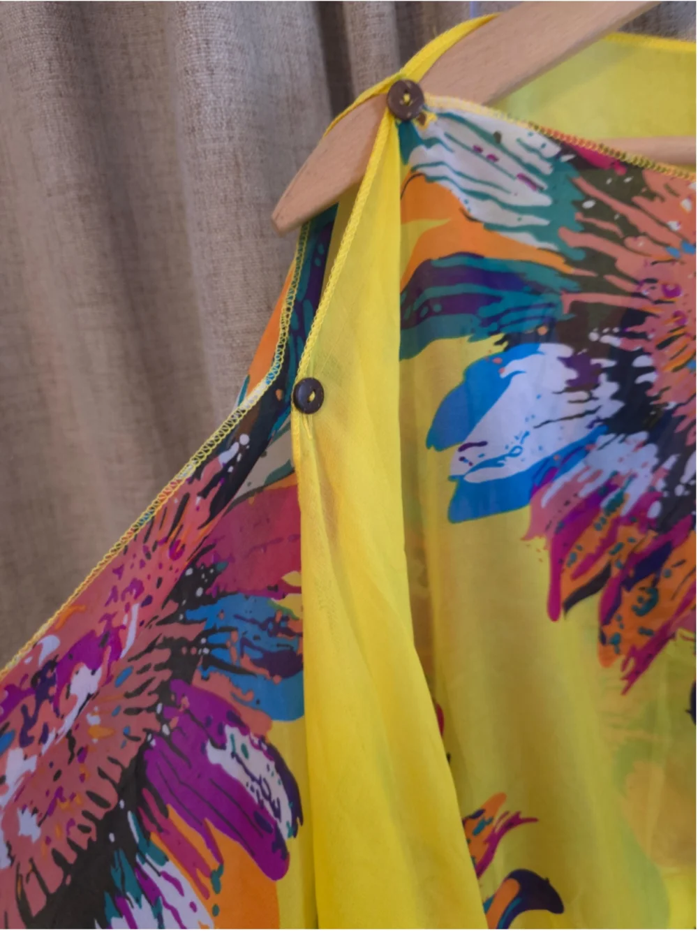 Beautiful Floral button Sleeve One Size Yellow Multicolor Blouse Poncho Scarf